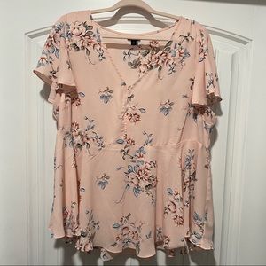 Torrid size 1 pink floral top